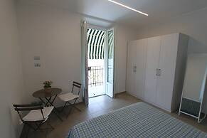 New Luxury House on the Lake