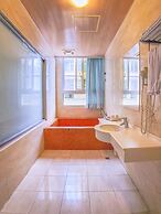 Jade Spring Hot Spring Hotel