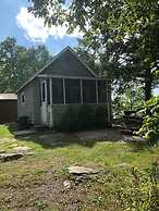 Riverbay Adventure Inn