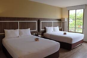 Rado Hotel - Quintanas