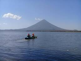 Inn Hospedaje BullShark