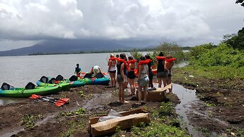 Inn Hospedaje BullShark