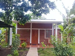 Inn Hospedaje BullShark