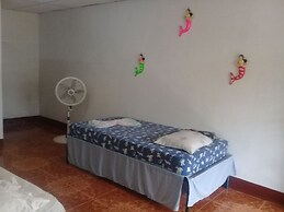 Inn Hospedaje BullShark