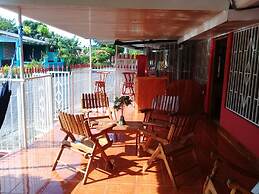 Inn Hospedaje BullShark