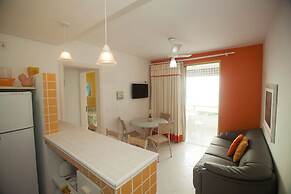 Entremares Residence