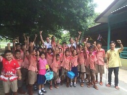 Homestay Singburi Thailand