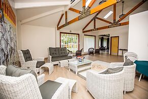 La Dolce Vita Holiday Villas