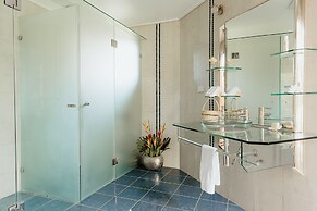 La Dolce Vita Holiday Villas