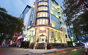 DLmos Hanoi Hotel