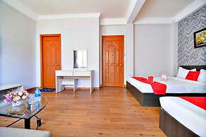 S79 Quynh Giang Airport Hotel