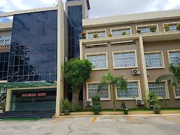 Man Thi Tar Hotel