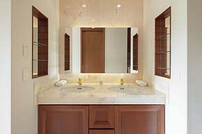 THE UBUFURU ISHIGAKI