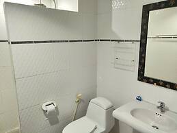 Amstellux Apartments