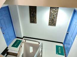 Amstellux Apartments