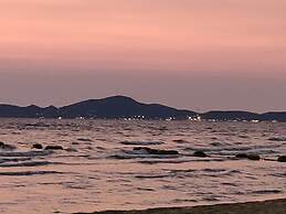 Amstellux Apartments