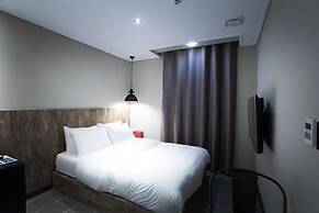 Hotel Millhaus Shinchon