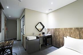 Hotel Millhaus Shinchon