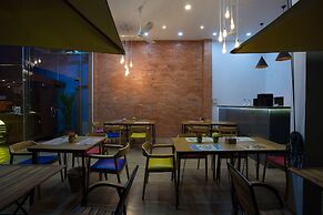 Han & Daniel Villa Boutique