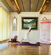 Yog Niketan by Sanskriti