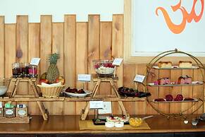 Yog Niketan by Sanskriti