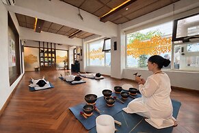 Yog Niketan by Sanskriti