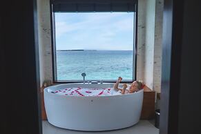 Heritance Aarah - Premium All Inclusive - 40 Minutes away from Male by