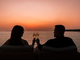 Heritance Aarah - Premium All Inclusive - 40 Minutes away from Male by