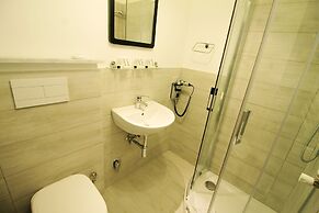 Wonder Colosseum Walk