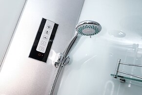 Lush Garden Steps Away from Great Park