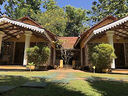 Plumeria Luxury Villas Udawalawe