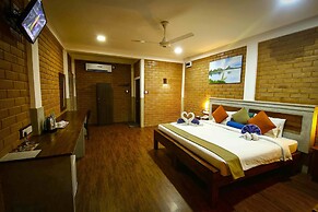 Elephas Resort & Spa