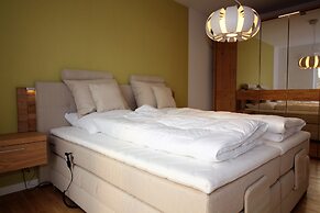 Wohnen am Yachthafen W25