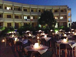 Meta Hotel Residence