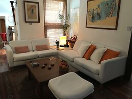 Luxury Kensington Apartment W8