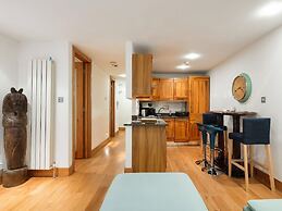 Luxury Kensington Apartment W8