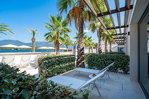 Monte Palm Beach