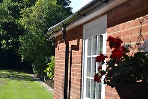 Leafy Suburban Bed & Breakfast