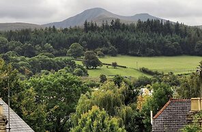 Cribyn Lodge