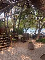 Mgoza Lodge