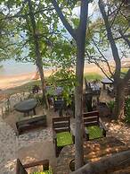 Mgoza Lodge