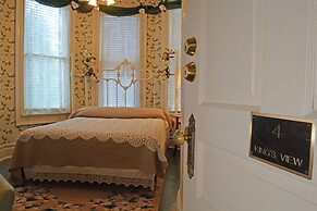 McFarlin House B&B