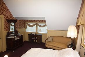 McFarlin House B&B