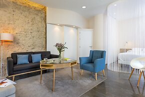 Torre Homenaje Historical Suites