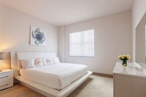 Brickell Family Travel Suites