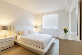 Brickell Family Travel Suites