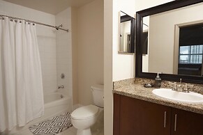 Brickell Family Travel Suites