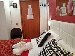 Român Holidays Hostel