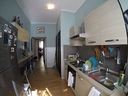 Român Holidays Hostel