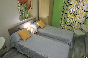 Român Holidays Hostel